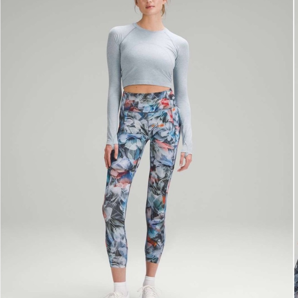 Lululemon  High Rise Tight 25" Luminescent Floral Multi Size 4 (A5)